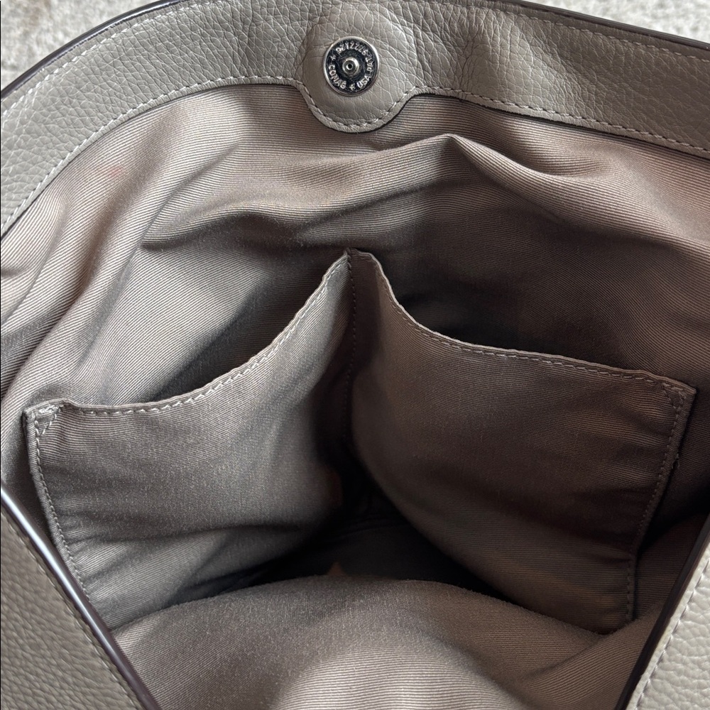 COACH Lexy Fog (Gray) Pebble Leather 3 Compartment Shoulder Bag #F27593 - Picture 8 of 16
